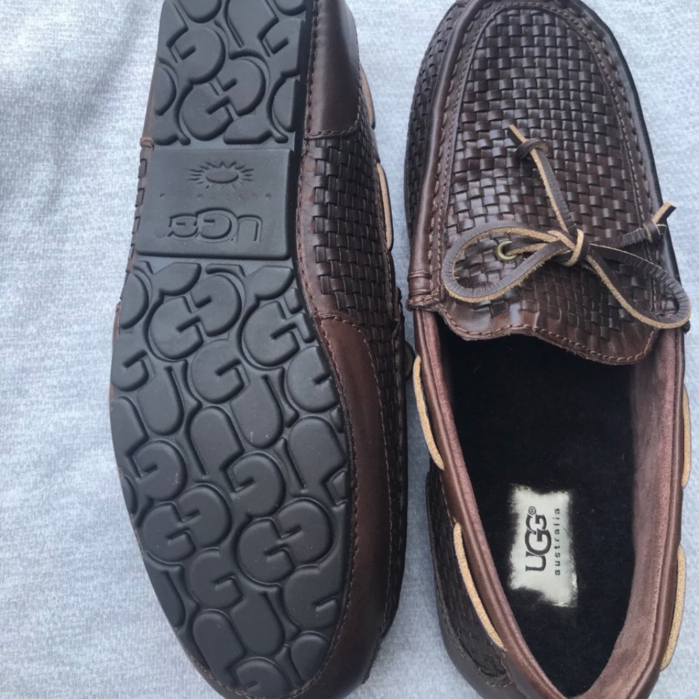 UGG Men's Woven Brown Leather Chester Shoe